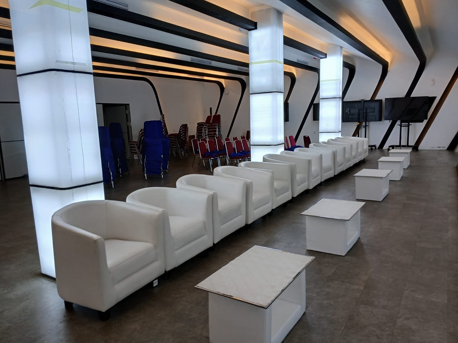 Sewa Sofa Sekitar di Sapphire Sky Hotel BSD City – BSD Jaminan Kualitas 2025