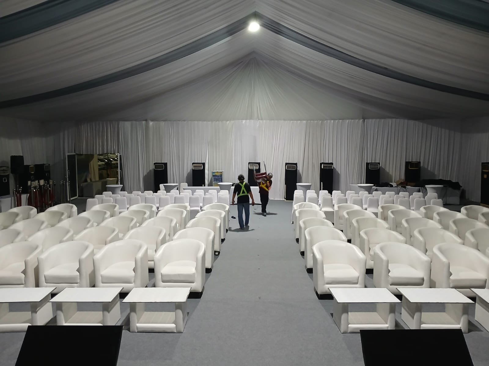 Sewa Sofa Sekitar di Hotel Aston Bogor & Resort – Ballroom & Convention Center Jaminan Kualitas 2025