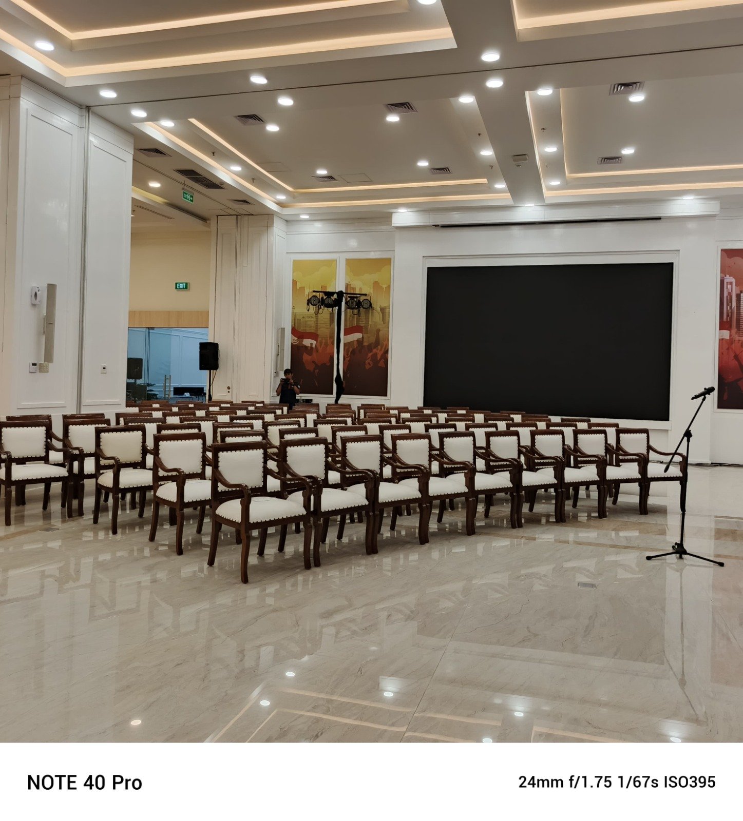 Sewa Kursi di Tanah Abang Jakarta – Rental Jabodetabek