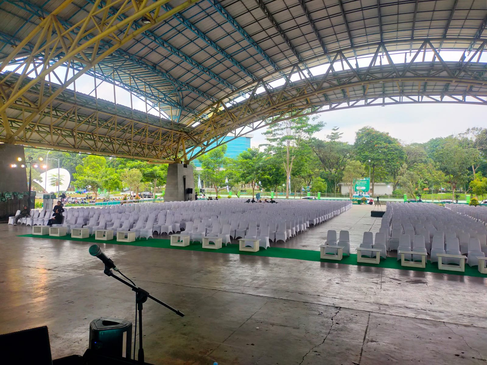 Sewa Kursi di Cipayung Jakarta Timur – Rental Jabodetabek