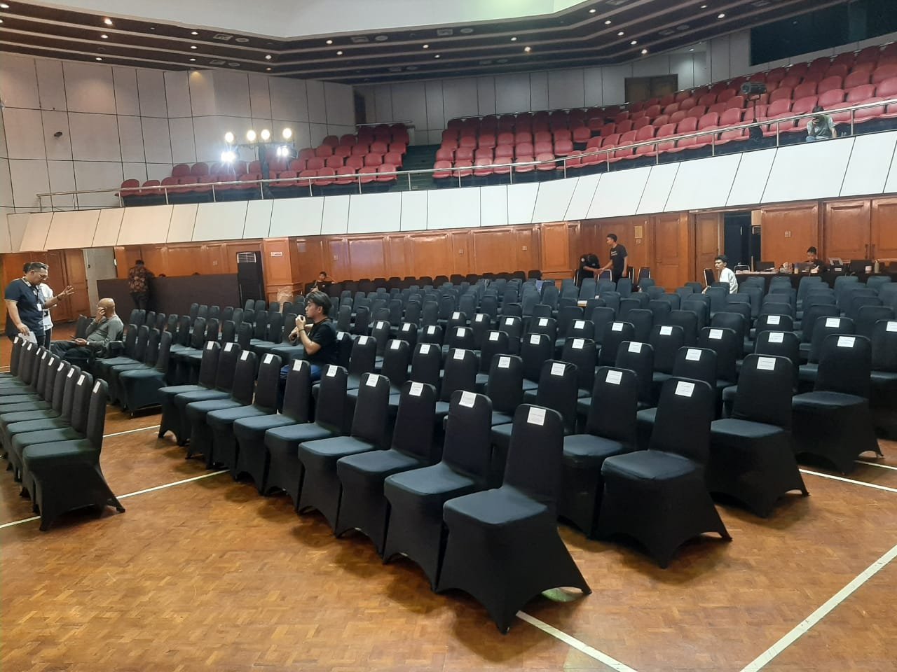 Sewa Kursi di Megamendung Bogor – Rental Jabodetabek