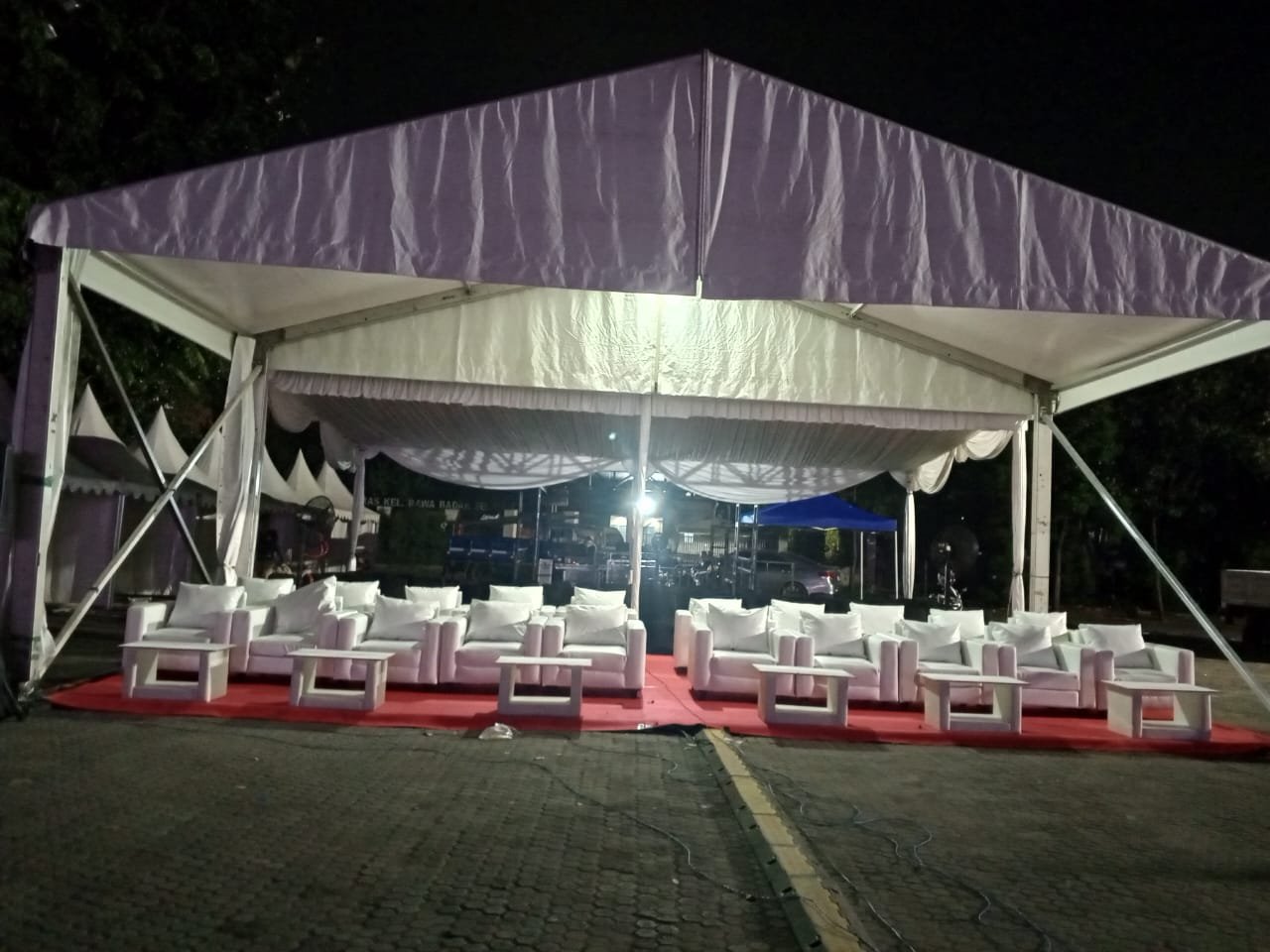 Sewa Tenda di Santika Premiere Harapan Indah | Rental Jabodetabek by Gaharu Production