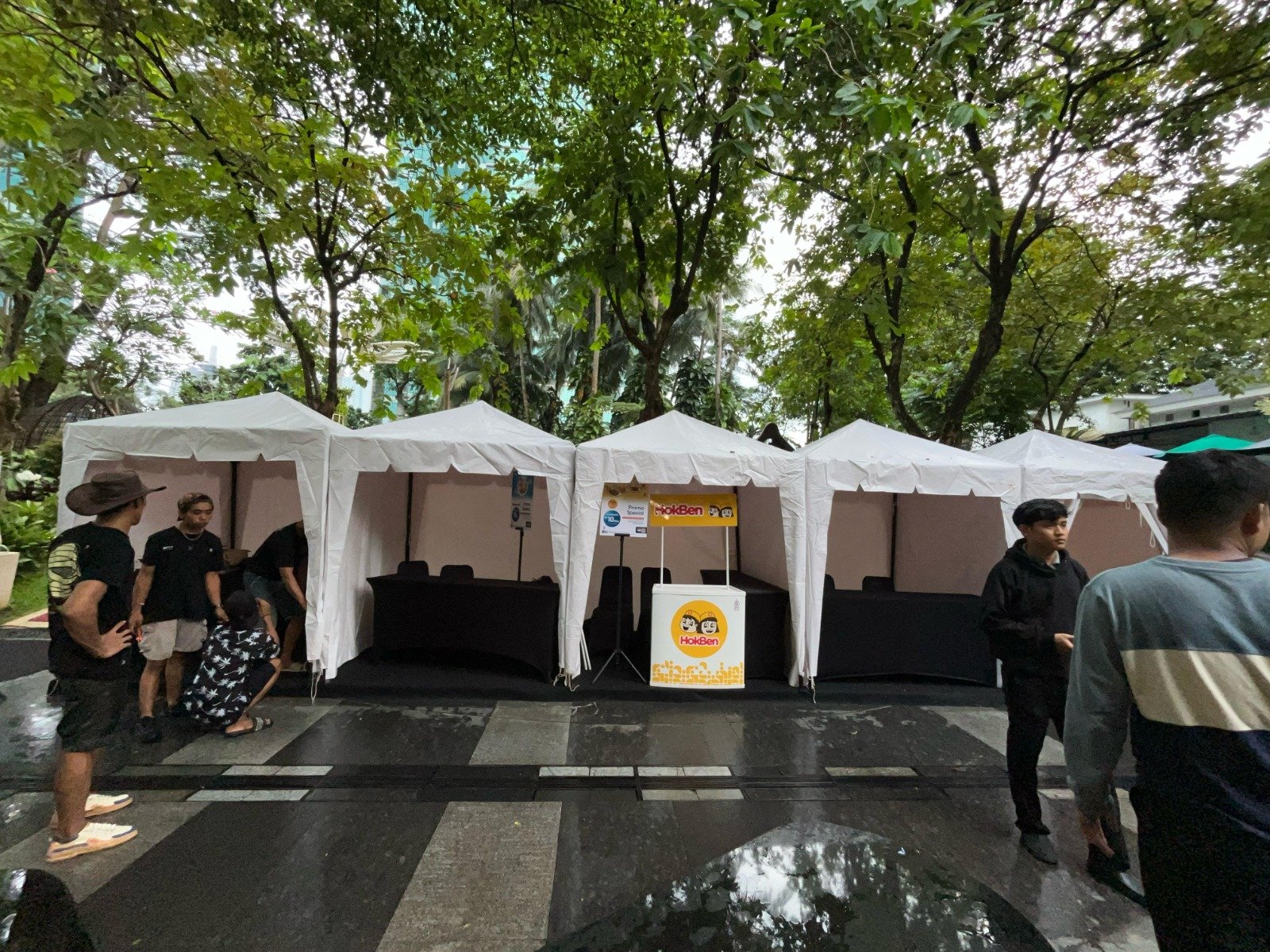 Sewa Tenda di Grogol Petamburan Jakarta Barat | Rental Jabodetabek by Gaharu Production
