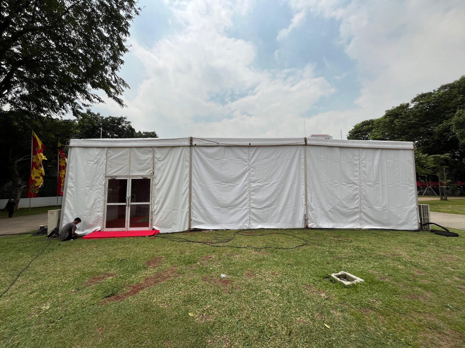 Sewa Tenda di Kebayoran Lama Jakarta Selatan | Rental Jabodetabek by Gaharu Production