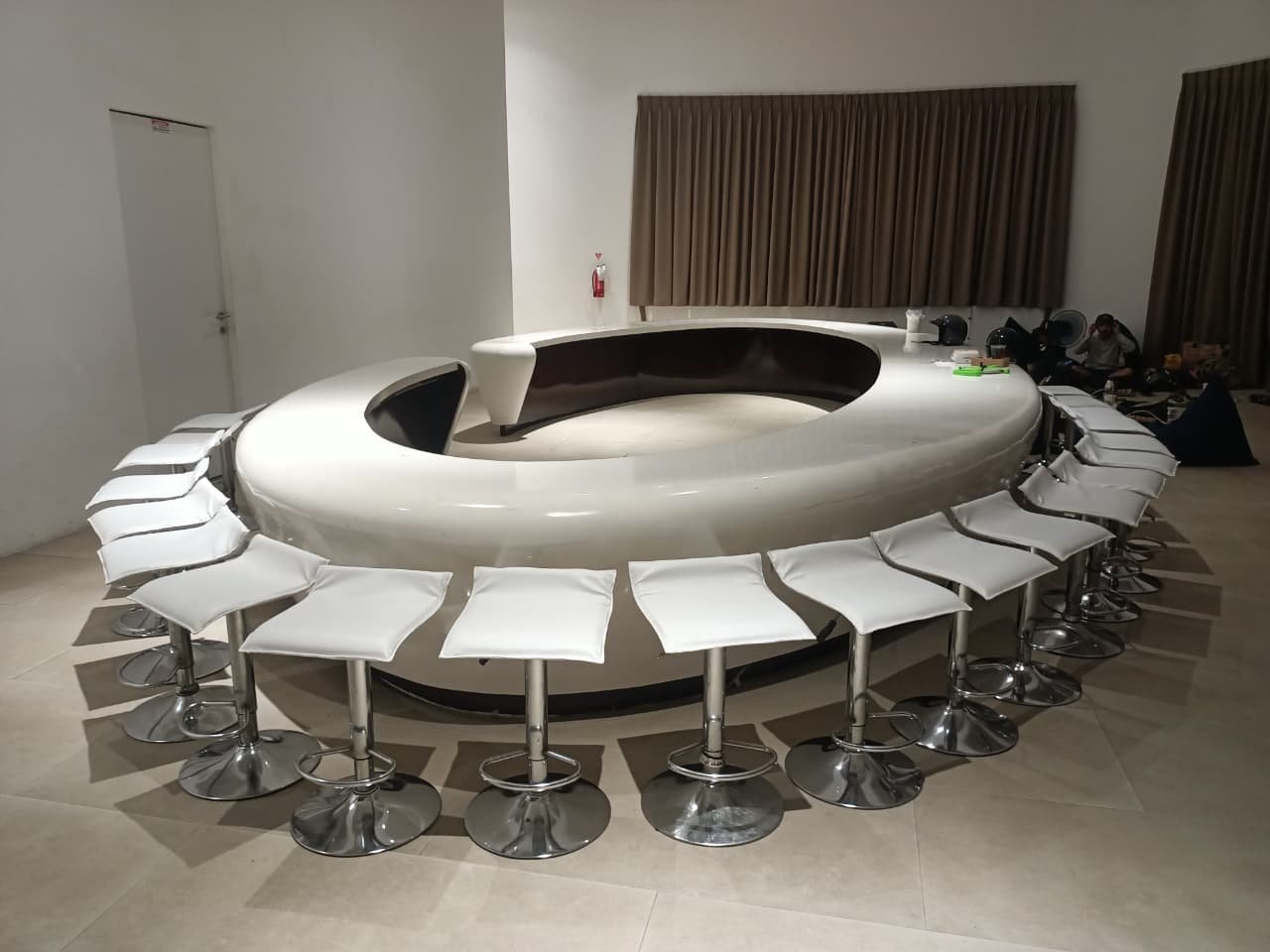 Sewa Barstool & Kursi Bar di Grand Galaxy Convention Hall – Bekasi Selatan