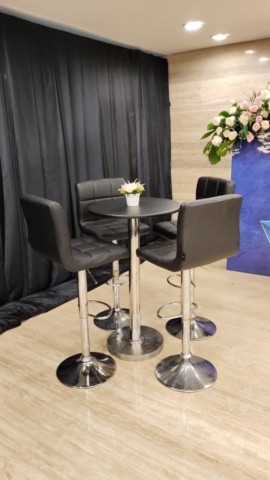 Sewa Barstool & Kursi Senayan City / Senayan Park (Event Space) — Sudirman Bersama Rental Jabodetabek by Gaharu Production