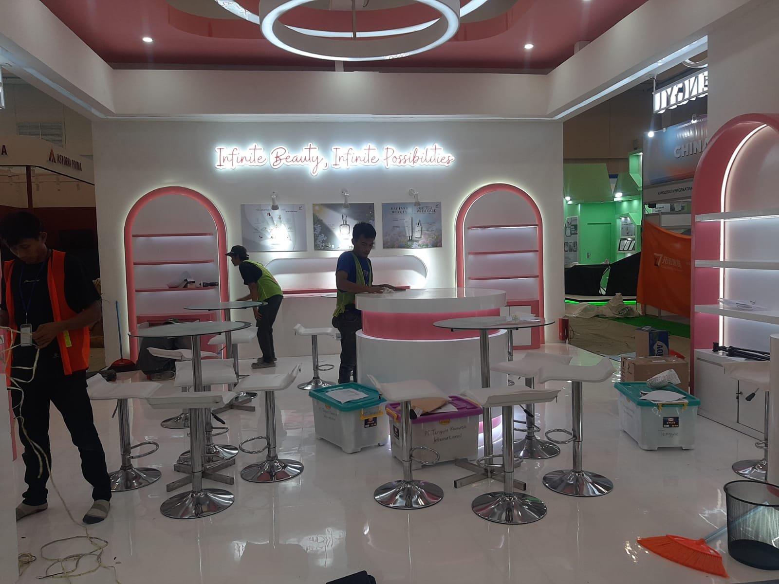 Sewa Barstool & Kursi Gambir Jakarta Pusat