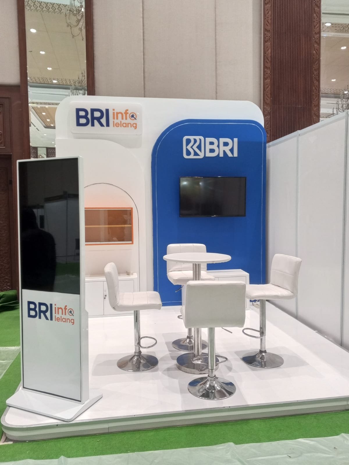 Sewa Barstool & Kursi Ciledug Kota Tangerang — Bersama Rental Jabodetabek by Gaharu Production