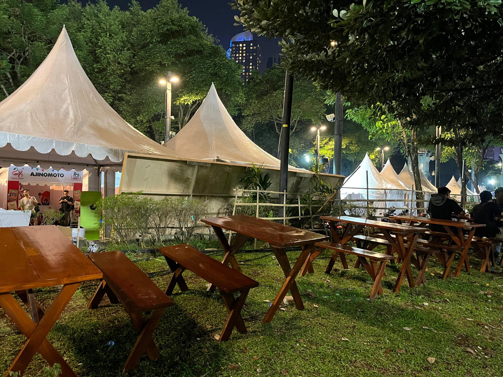 Sewa Kursi & Meja Taman Set Puri Begawan — Bogor | Rental Jabodetabek by Gaharu Production