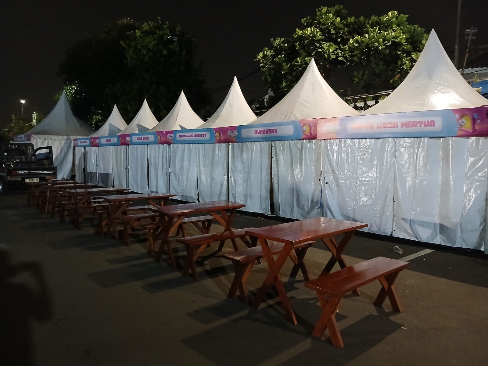 Sewa Kursi & Meja Taman Set Kepulauan Seribu Utara | Rental Jabodetabek by Gaharu Production