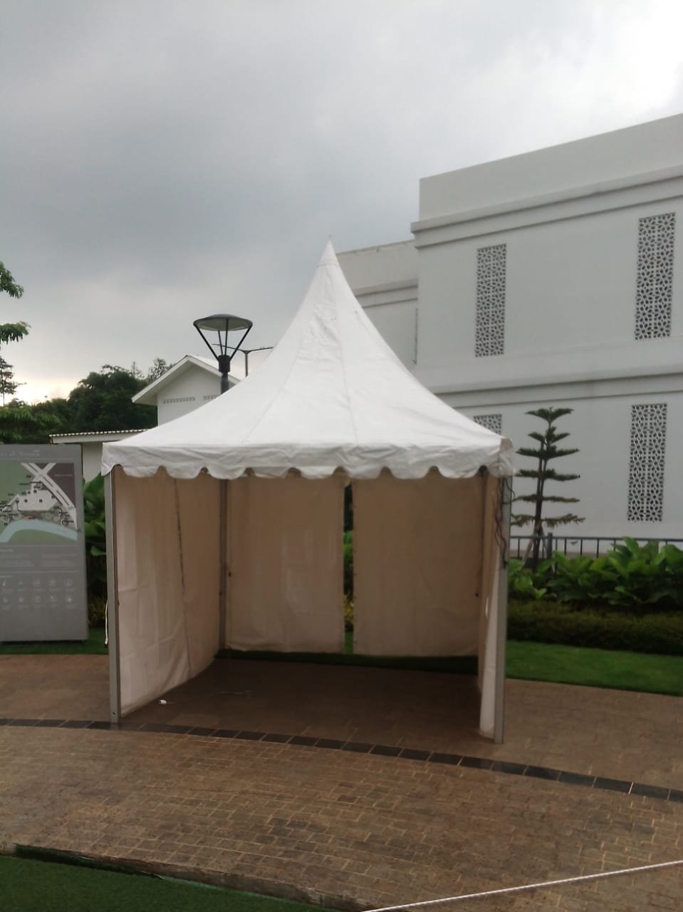 Sewa Tenda Sarnavil di Gedung Juang 45 Bekasi